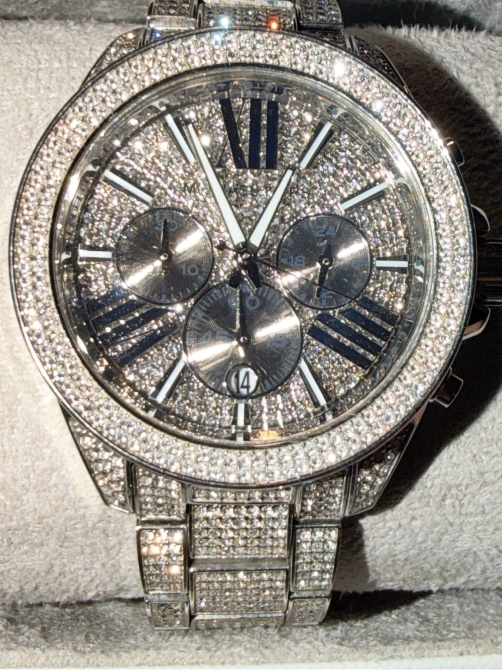 Michael Kors Silver Pavé Crystal Chronograph Mens Watch Unisex